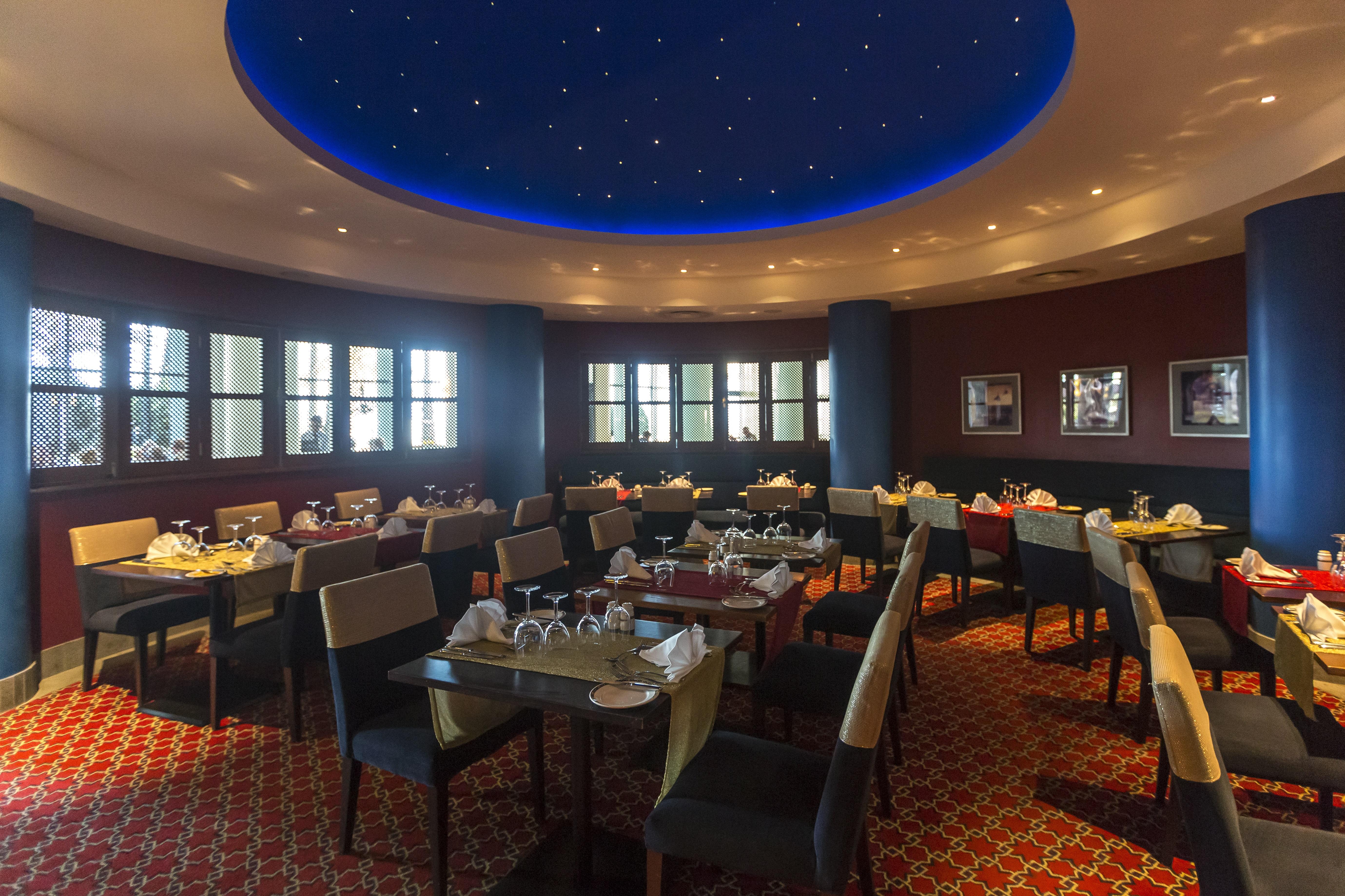 Pestana Grand Ocean Resort Hotel Funchal Dış mekan fotoğraf The restaurant