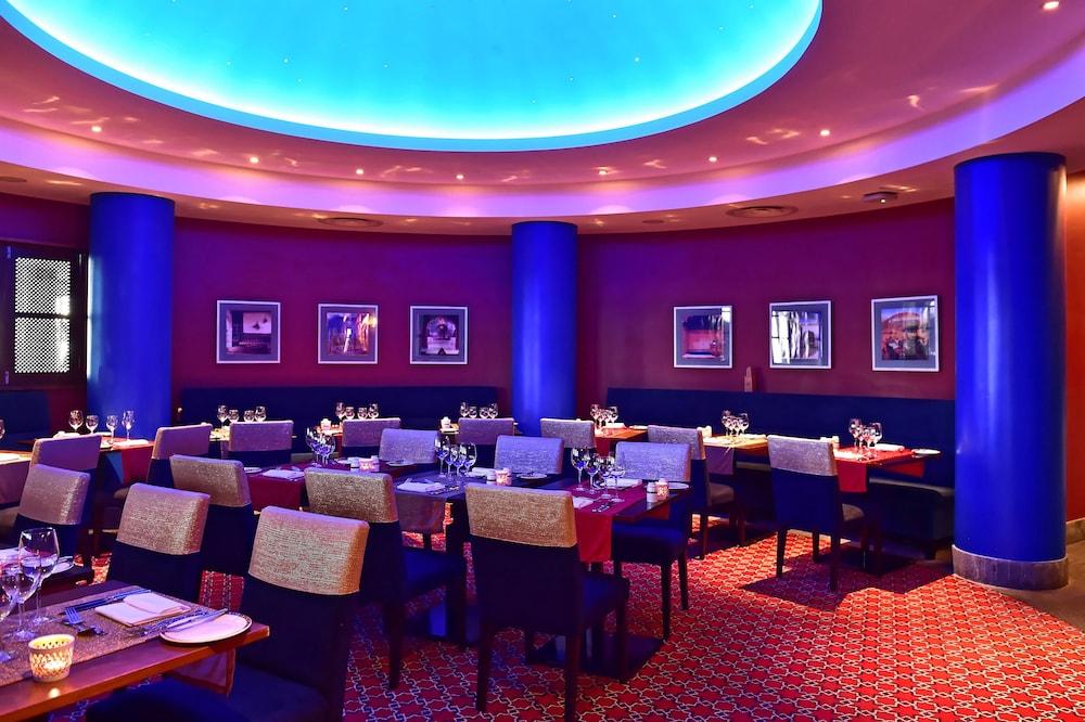 Pestana Grand Ocean Resort Hotel Funchal Dış mekan fotoğraf The restaurant