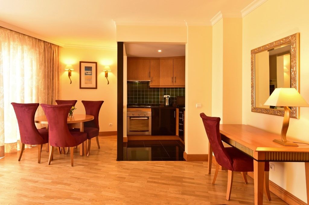Pestana Grand Ocean Resort Hotel Funchal Dış mekan fotoğraf A typical apartment